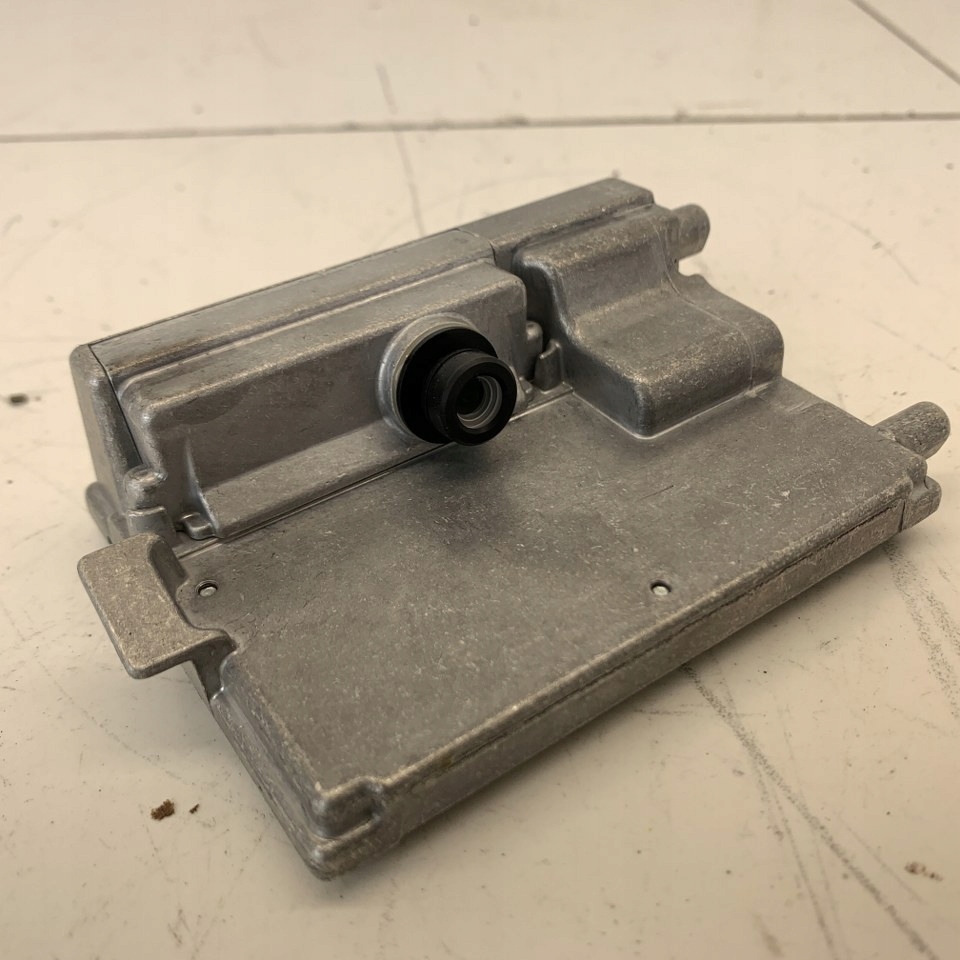 фото №1, Камера ассистент поперечина vw golf 8 viii 5h 21r