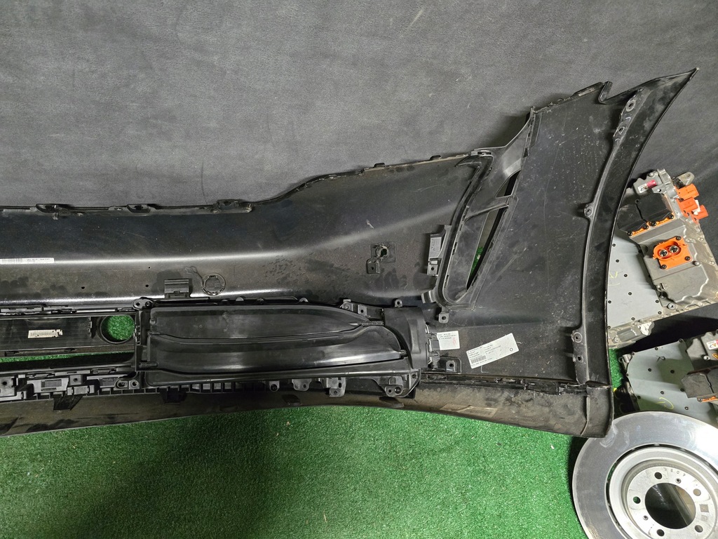 фото №9, Бампер перед передній porsche taycan 9j1