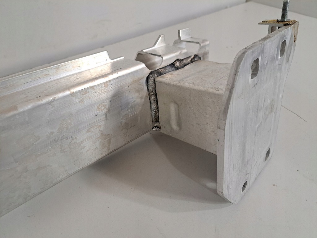 фото №13, Bmw x6 g06 2024 тримач бампера заднього