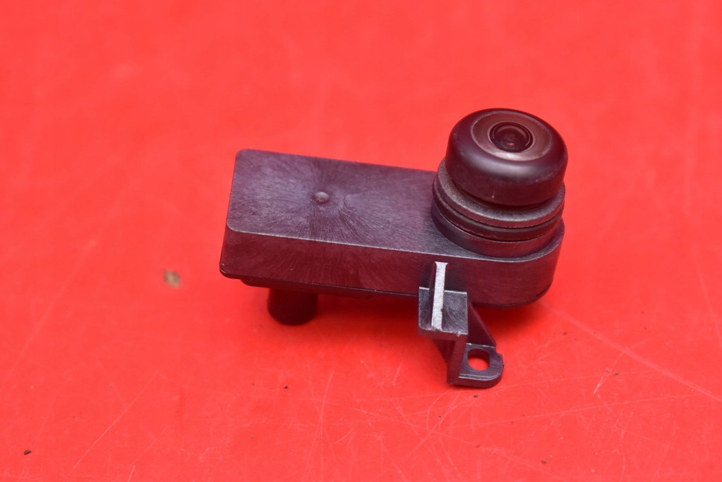 Камера задний  задняя 1095949-65-d tesla model 3 17-21 в Украине