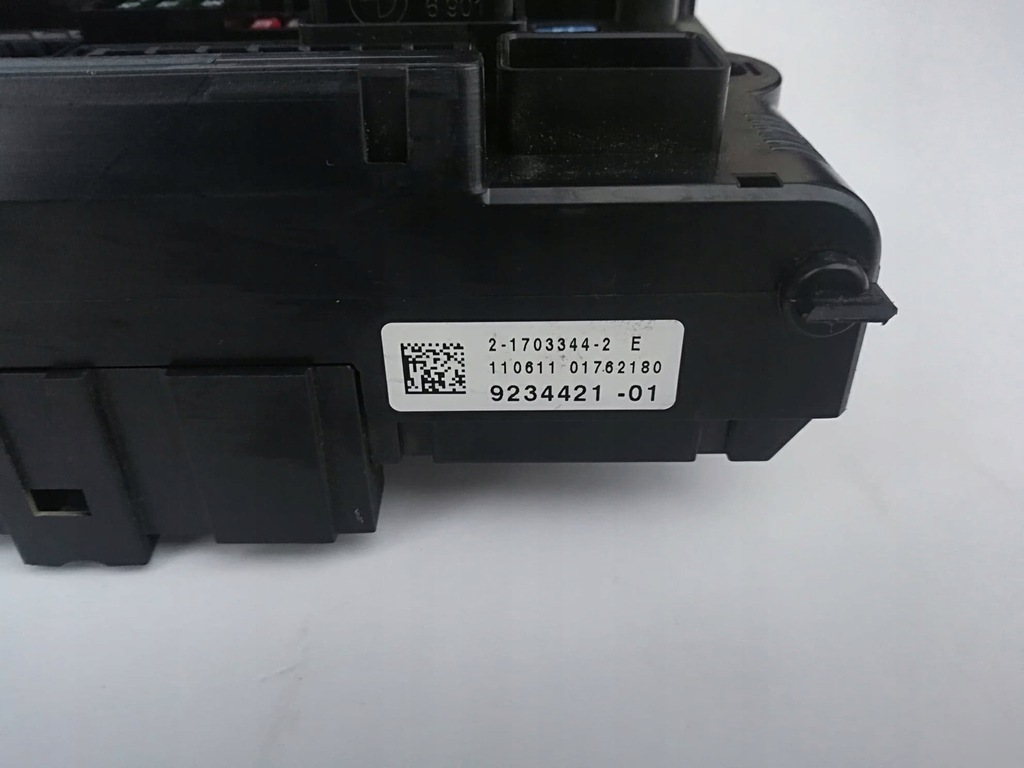 фото №5, Bmw f10 коробка предохранителей 9234421