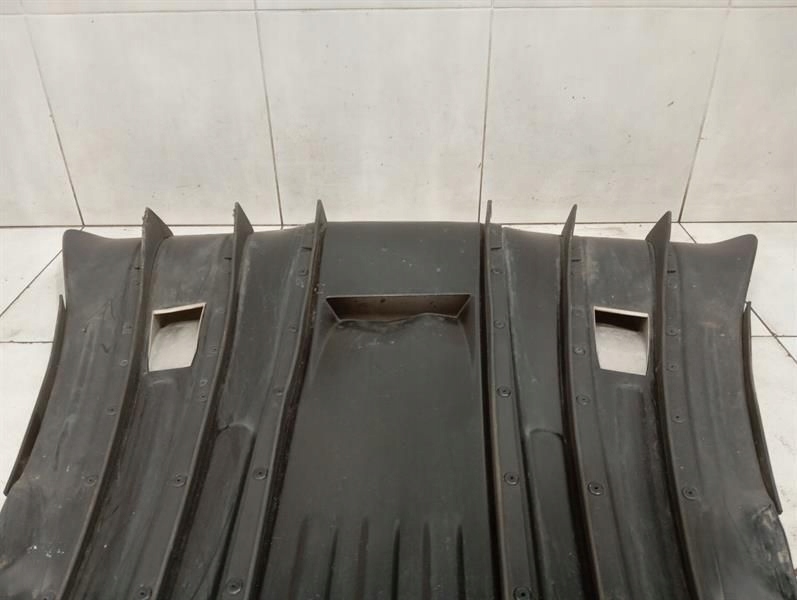 фото №12, Porsche 911 992 подкладка 9gt825197b диффузор подвеска gt3