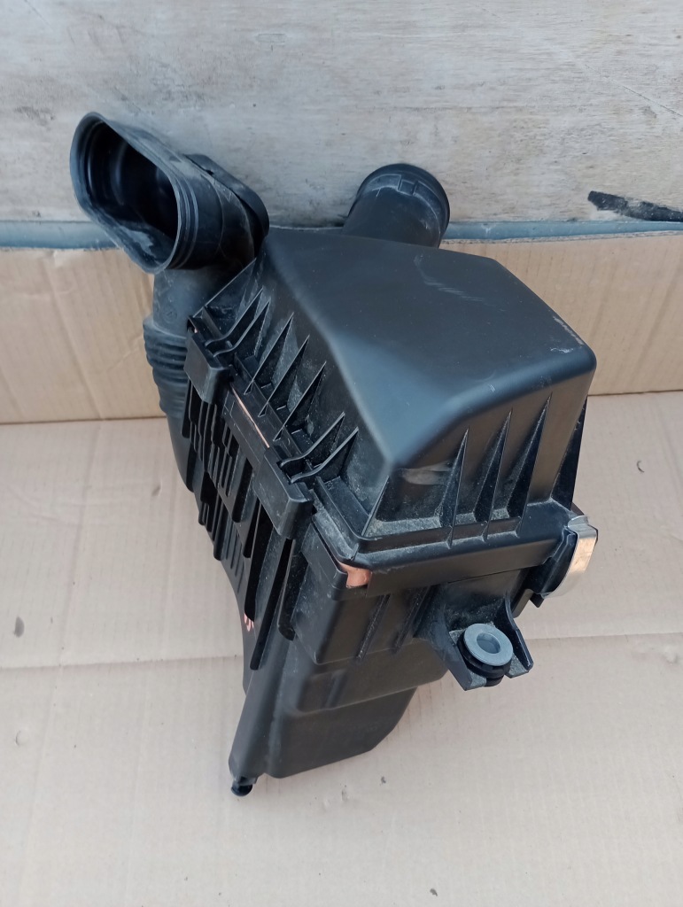 фото №1, Sandero 3 165003077r корпус фильтр воздуха