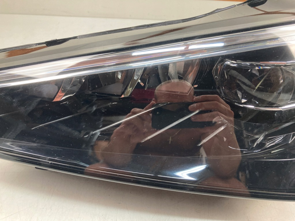 фото №3, Лампа левая передняя левый перед skoda scala full led 657