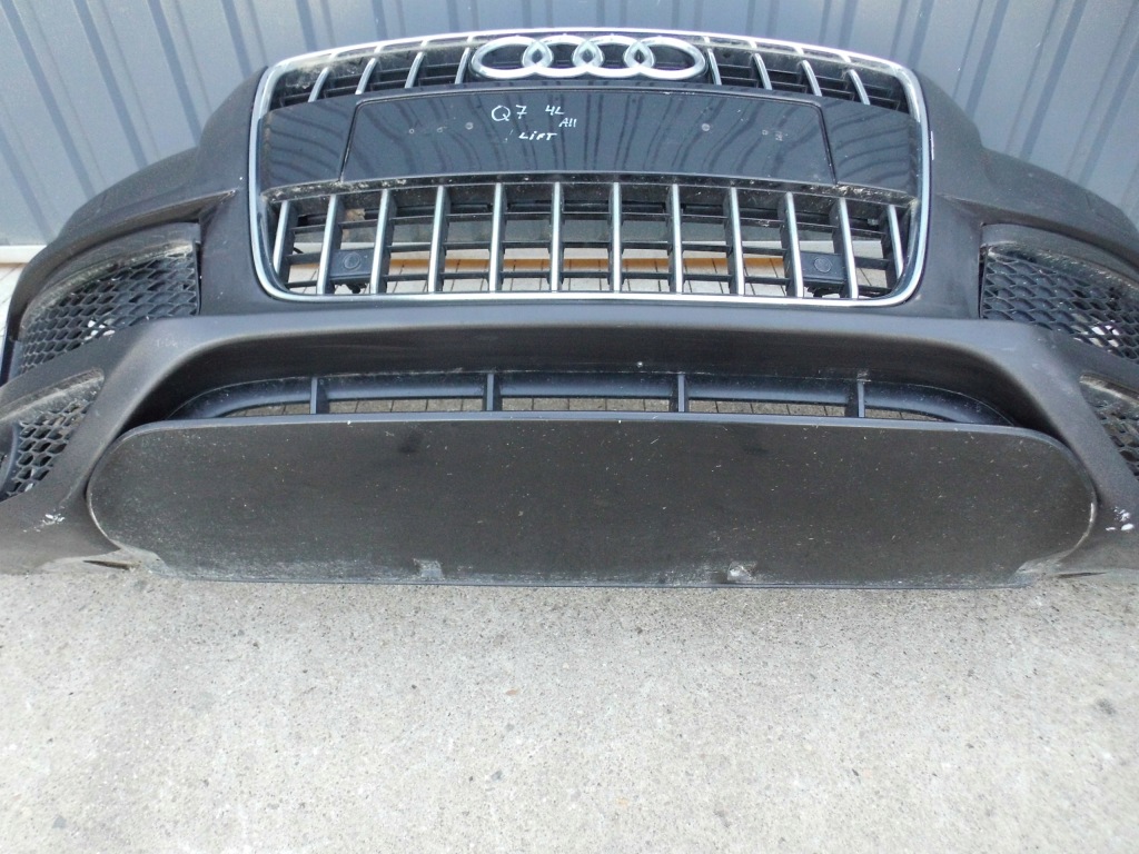 Бампер передній решітка радіатора протитуманні фари світлодіоди audi q7 4l рестайлінг  s line 2010r. чорний Оригінал
