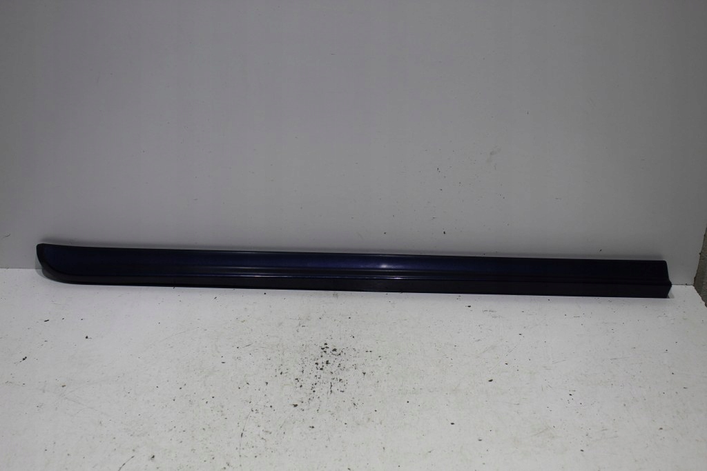 фото №1, Volvo xc90 i r-design lift молдинг дверь левая перед ładna