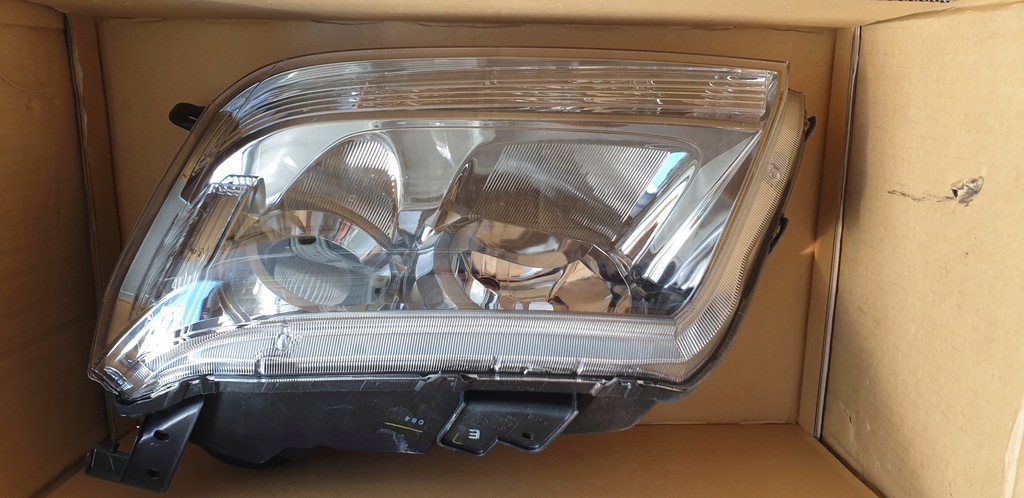 фото №1, Nowa ory.lampa фара suzuki vitara ii