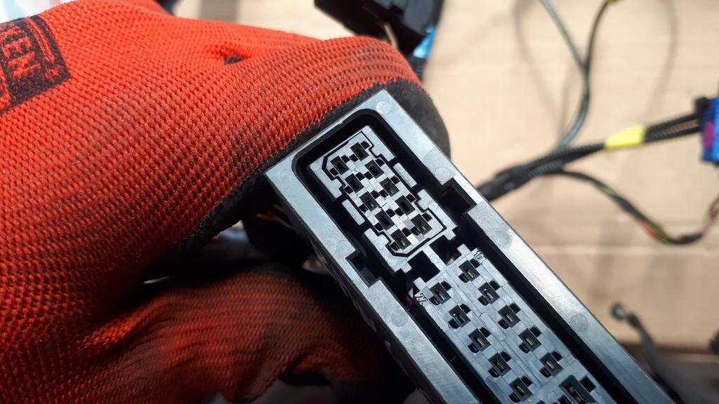 фото №10, A5 8t штекер усилителя bang olufsen a4 b8 s4