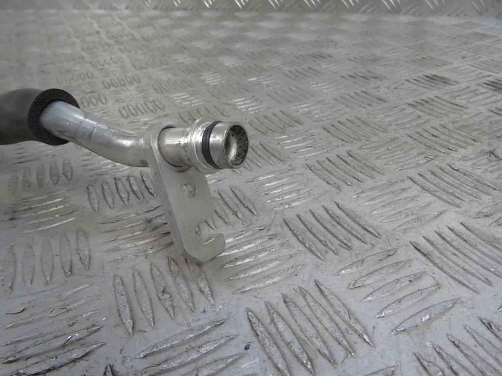 фото №2, Lexus ux шланг кондиционера гибрид