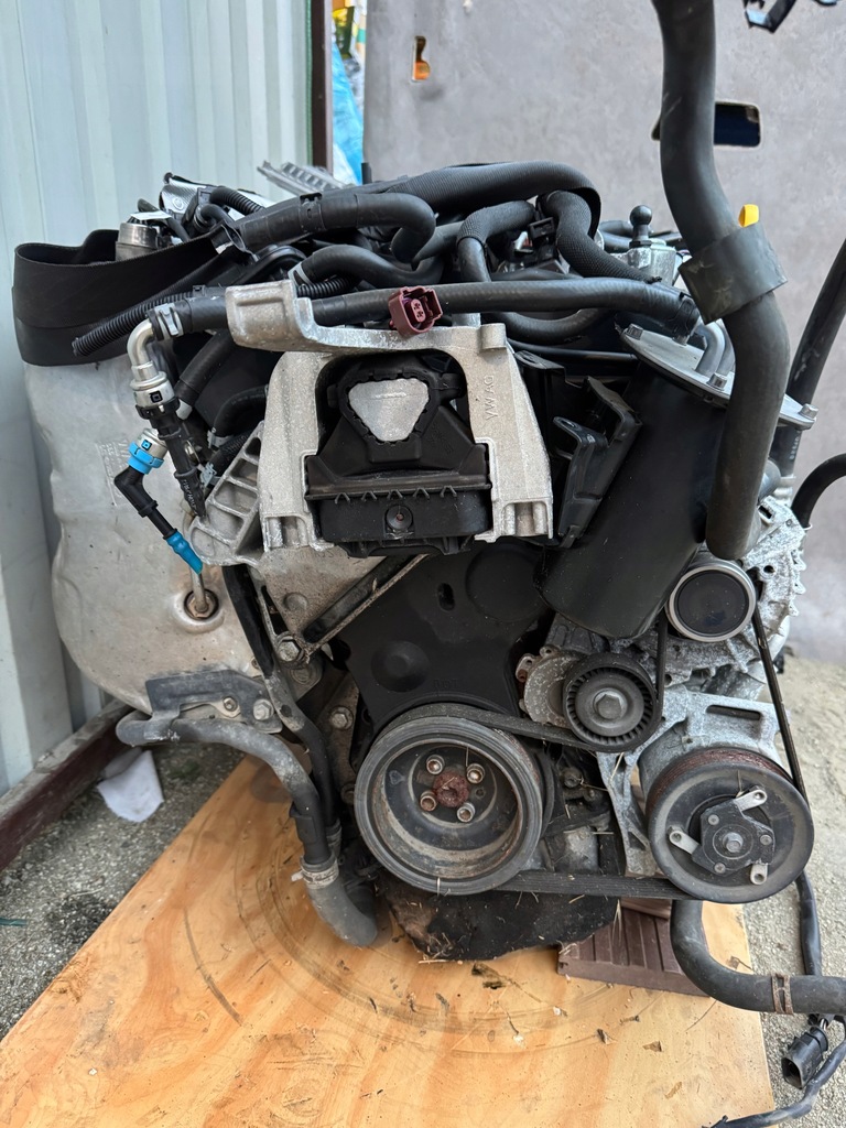 фото №11, Octavia iii golf vii двигатель 1.6 tdi dgt leon iii kompletny