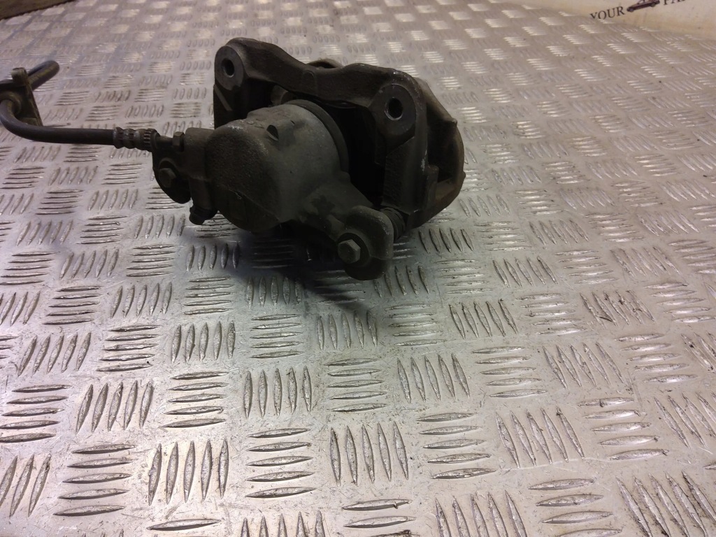 Bmw x1 f48 f49 2018 перед сторона права супорт гальмівний передній Зі Шроту