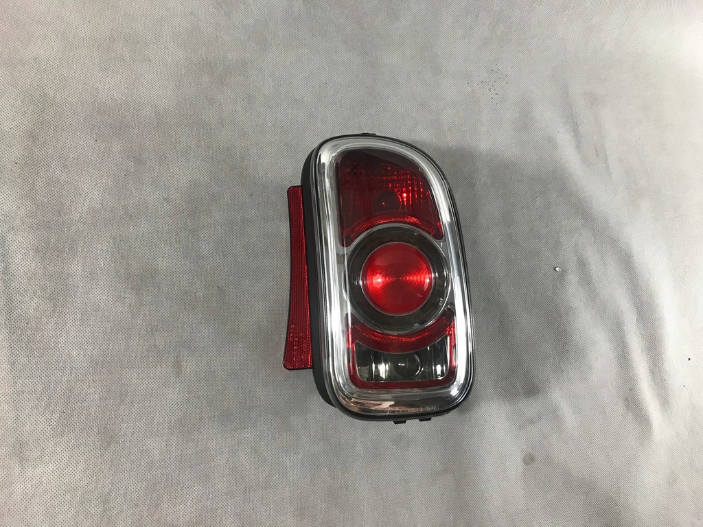 фото №3, Mini cooper clubman r55 lift 11-14 лампа задня права