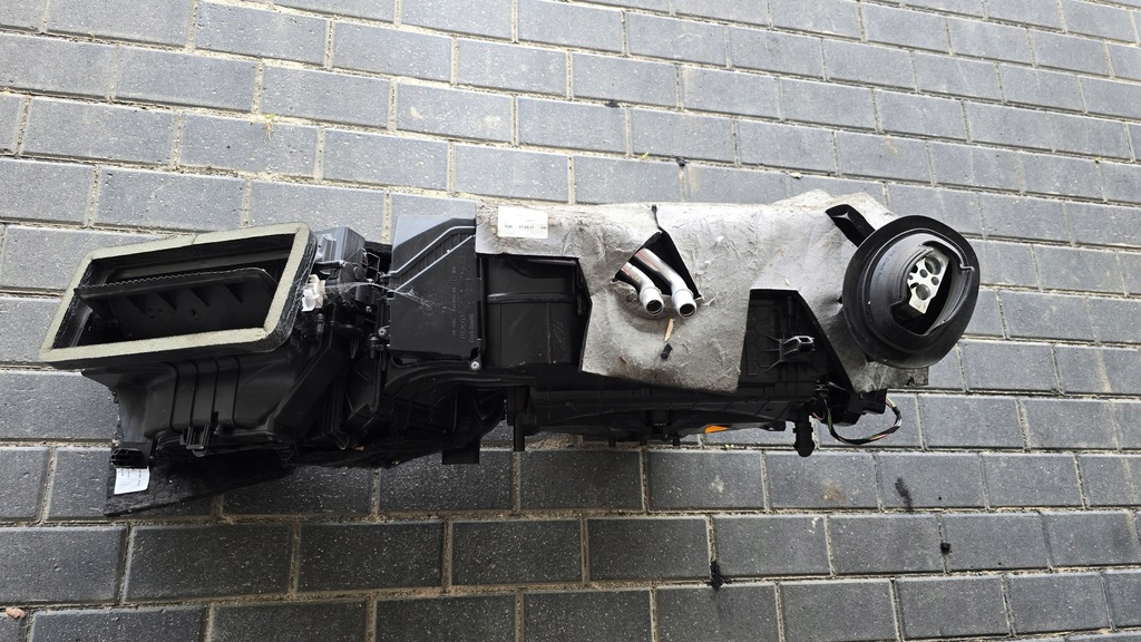 фото №1, Idealna kpl. отопитель porsche panamera 971