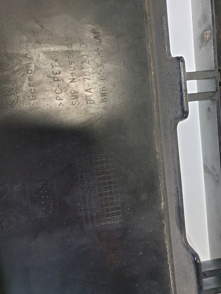 фото №16, Audi a5 s5 решётка радиатора решётка радиатора накладка 8w6853651 8w6807349a