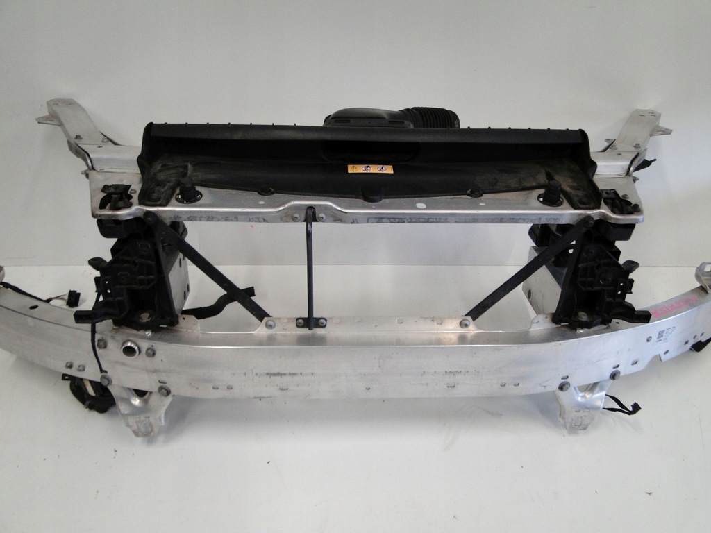 фото №11, Mercedes glc 253 x253 c253 lift з'єднувач кронштейн верхній правий панель фари pas amg