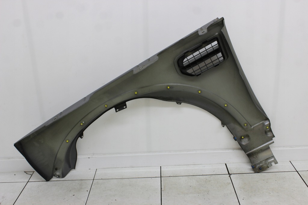 фото №10, Land rover discovery iii 04r- крыло правый передний перед