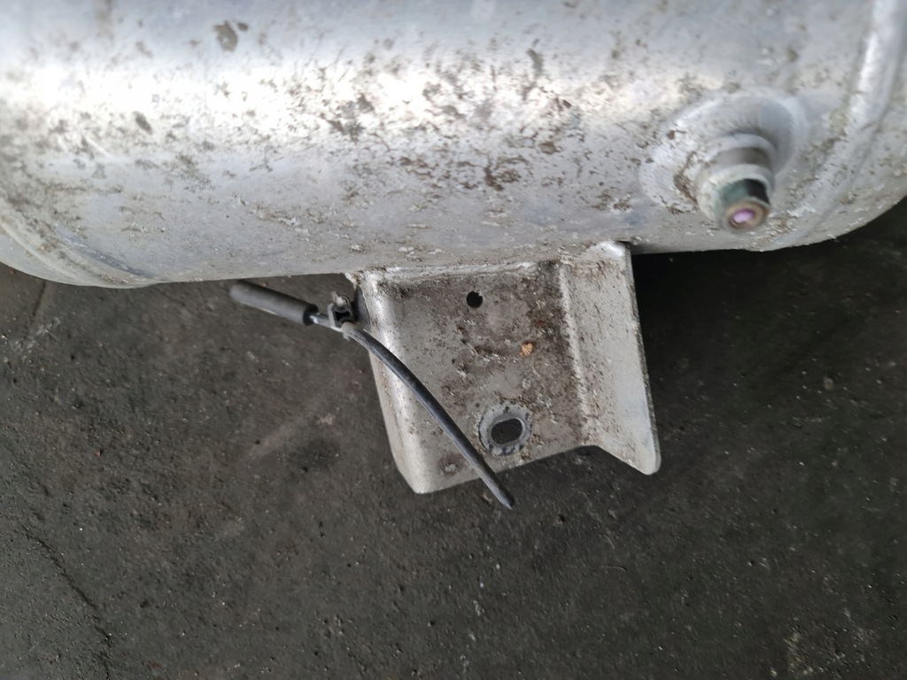 фото №5, Бак повітря пневматика vw phaeton 3d0616201