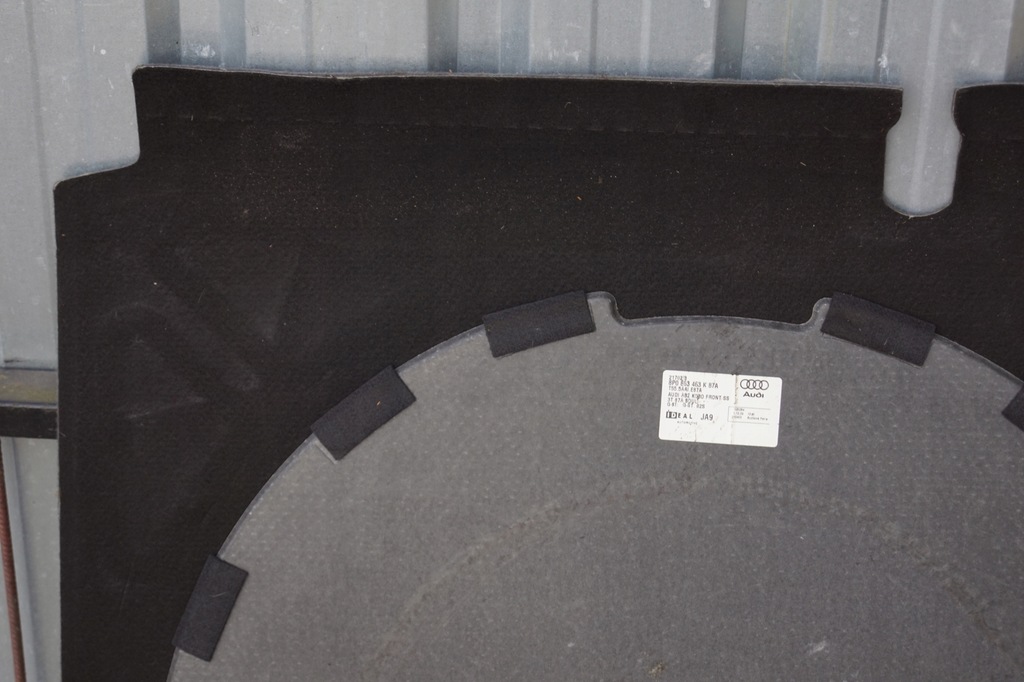 фото №8, Обшивка багажника audi a3 8p 3d 8p0863463k