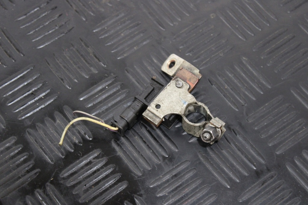 Купити Клема акумулятор 31419417 volvo v40 2 cross country