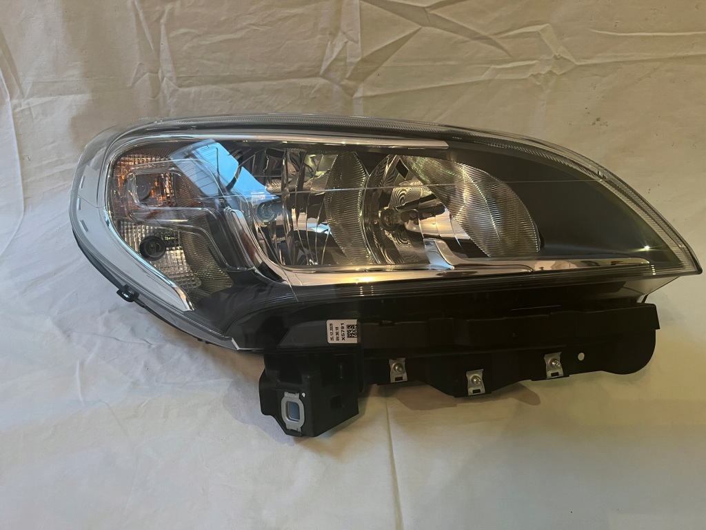 Фара правый  mini countryman mini paceman 08.2010- magneti marelli Оригинал