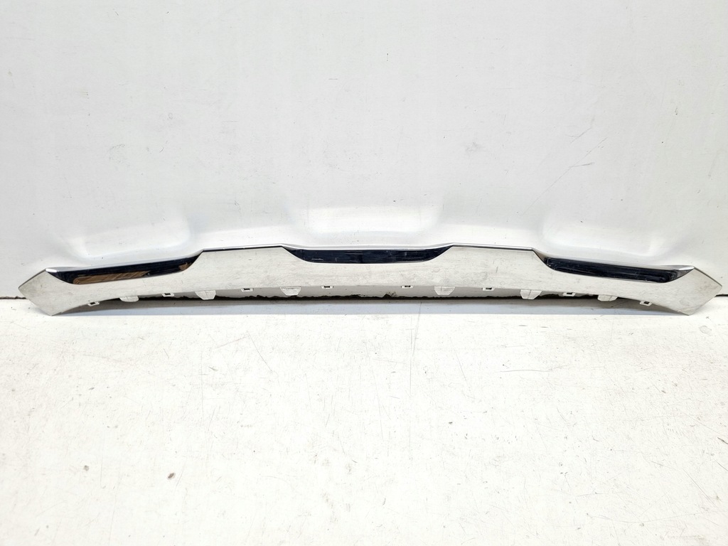 фото №1, Mercedes glb 247 x247 amg хром накладка бампера перед передняя