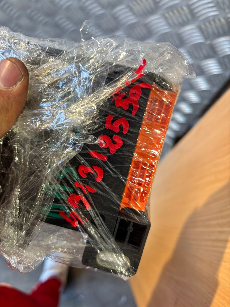 фото №4, Датчик подушок подушка безпеки renault duster 8201163304