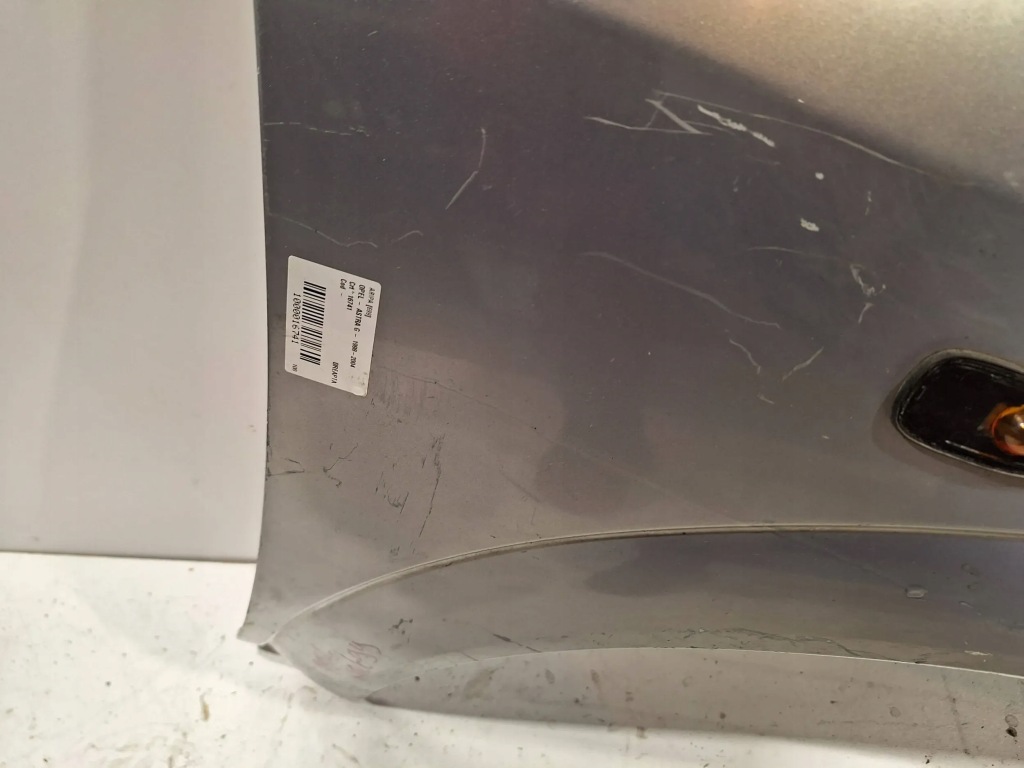 Крыло  перед правый  opel astra g 98-09 Киев