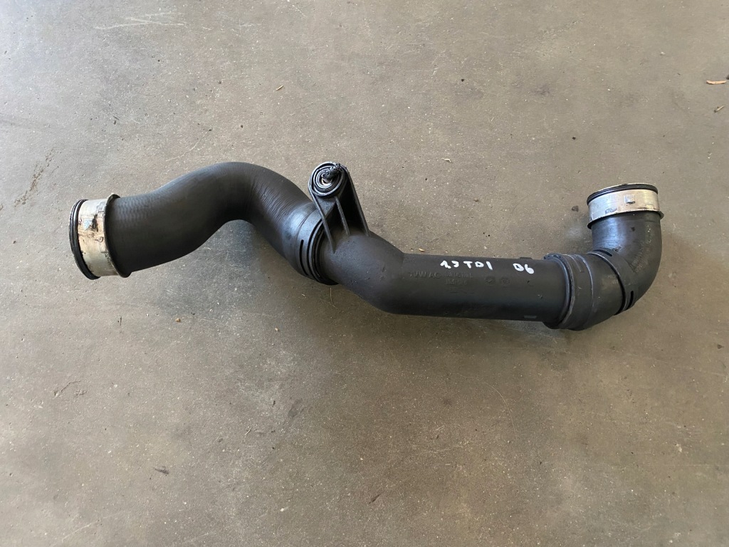 Купить Труба воздуха интеркулер vw passat b6 1.9 tdi