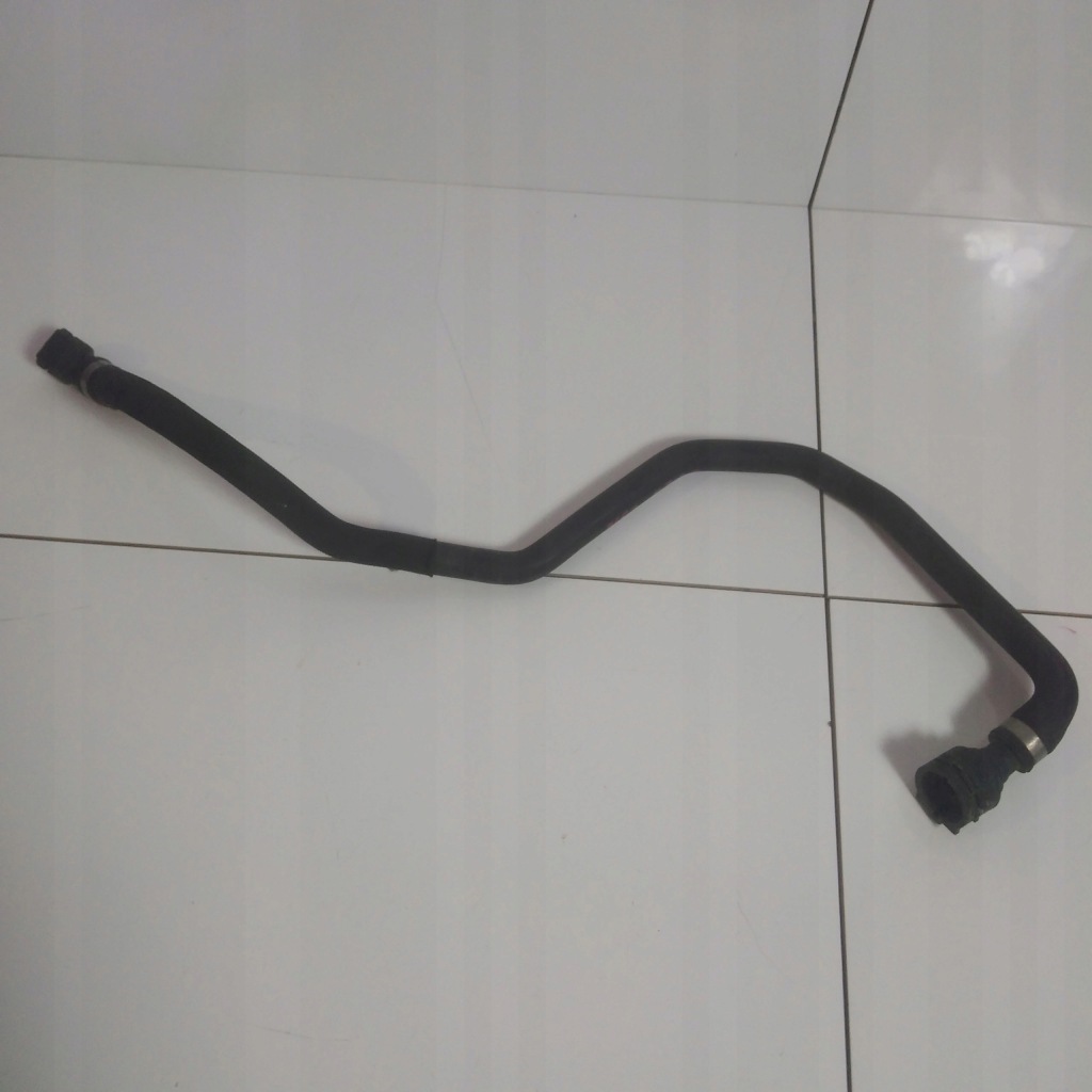 фото №1, Wąż шланг wody bmw 5 f10 f11 7811984