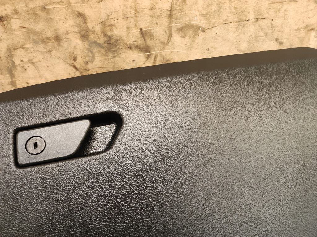 фото №8, Бардачок пассажира explorer vi 6 eu