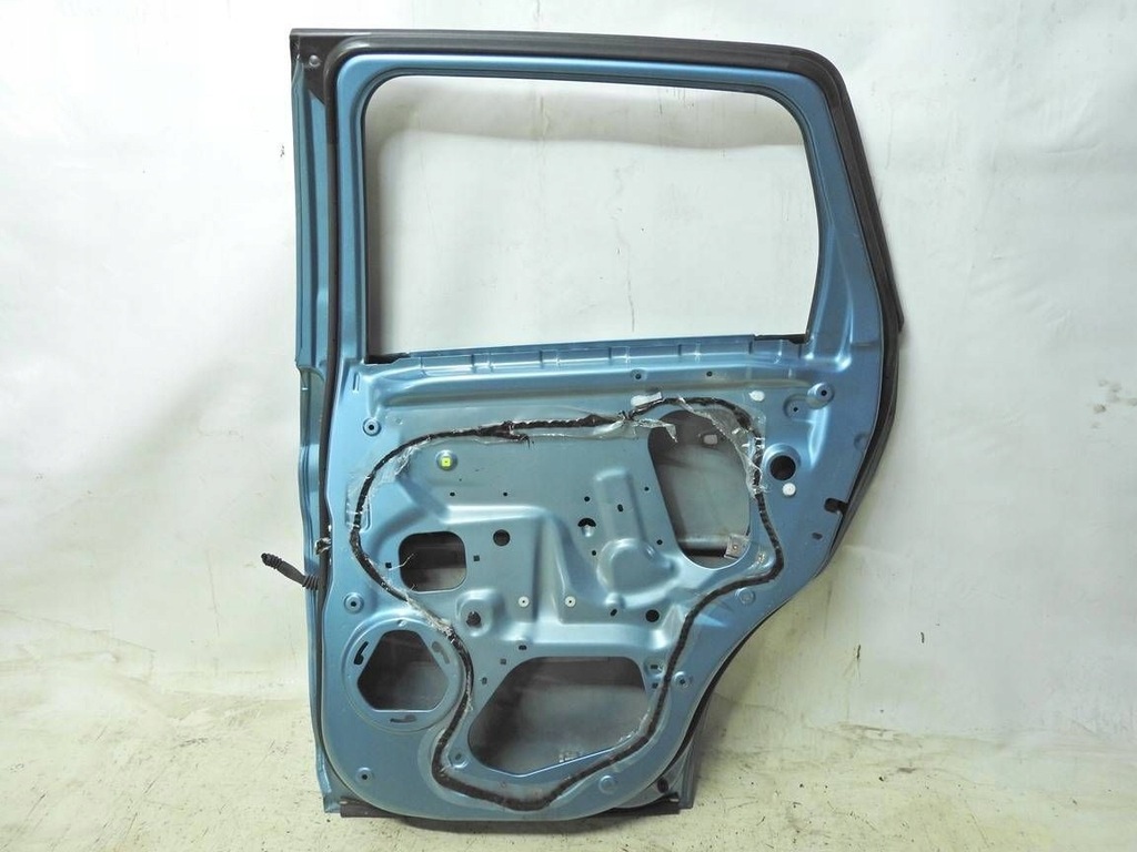 фото №11, Mitsubichi asx i 10-12 d17 дверь правый задняя