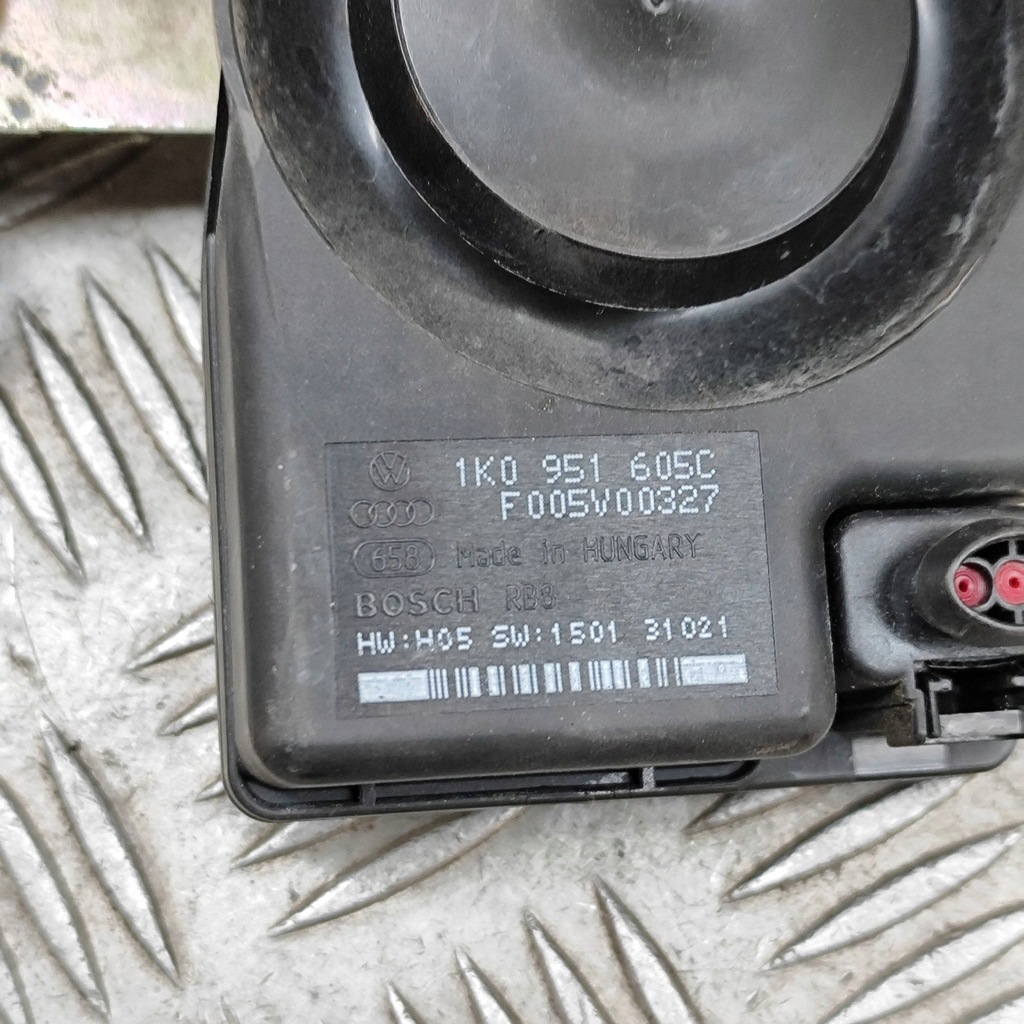 фото №7, Audi rs6 c7 2014 сирена сигналізація