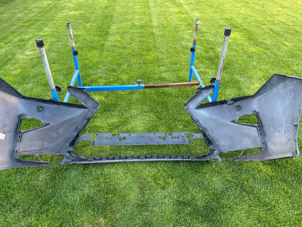 Купить Lexus rx iv 15-19 бампер перед омыватель pdc оригинал