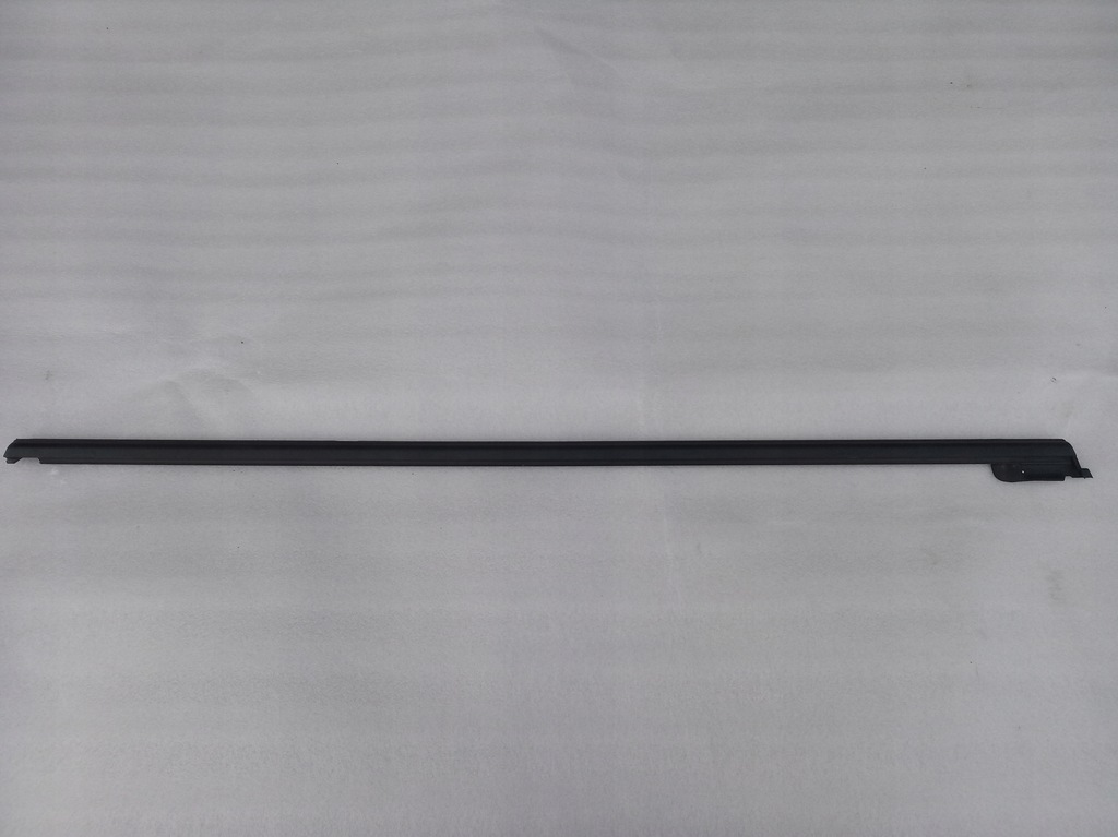 фото №1, Skoda rapid молдинг двері правий перед 5jj839478b