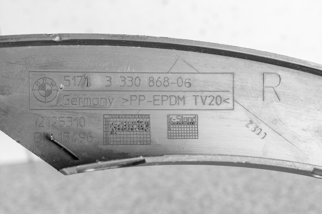 фото №5, Bmw x3 e83 молдинг na крыло правый задняя задняя правая 3330868