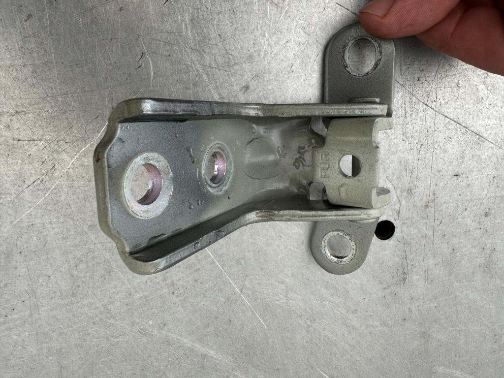 фото №2, Kia niro ii петлі двері правий перед góra