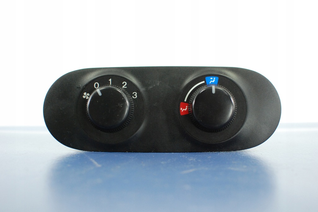 фото №1, Mazda mpv ii переключатель вентилятор обдув заднего