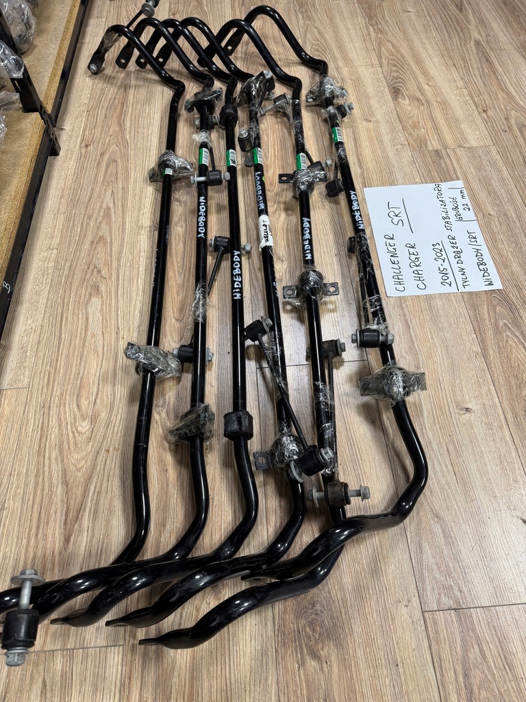 фото №7, Dodge challenger charger srt widebody тяга стабилизатора