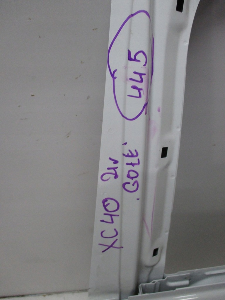 фото №8, Двері ліва задні volvo xc40 xc голий