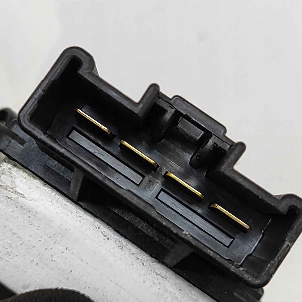 фото №5, Toyota land cruiser bj70 2005 резистор / резистор вентилятор обдув