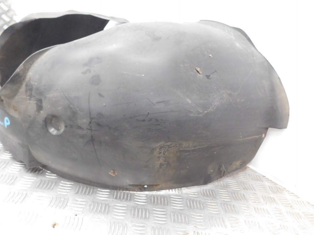 фото №3, Підкрилок лівий перед volvo c30