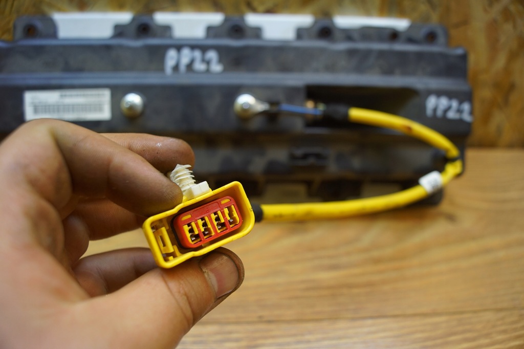 фото №5, Подушка колінна land rover оригінальний номер 7h42-042a00-aa