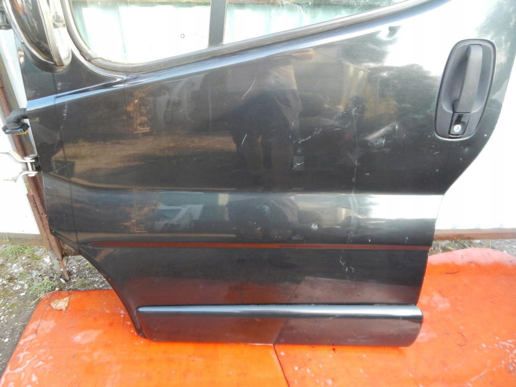 фото №12, Дверь левая перед trafic vivaro primastar 01-