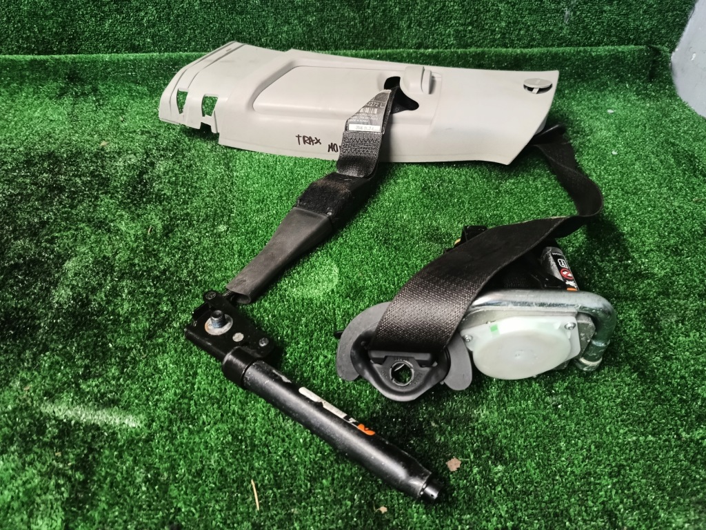 Купити Opel mokka ремінь безпеки натягувач лівий 95352272