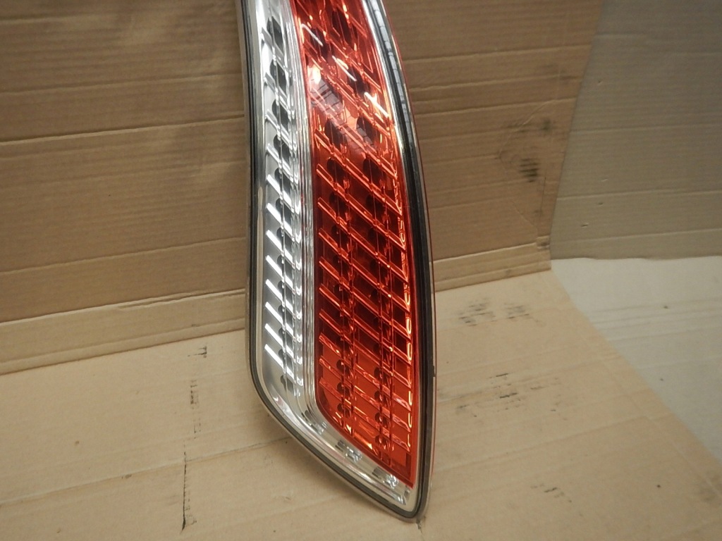 Лампа задня ліва led lancia delta iii 51808847 європа Зі Шроту