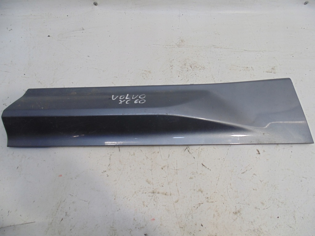 фото №1, Молдинг двері права volvo xc60 ii
