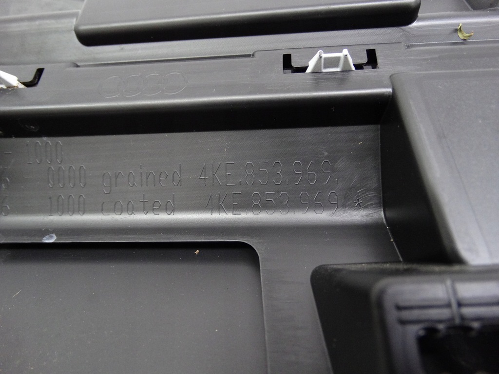 фото №13, Audi e-tron q8 e-tron s-line 18- накладки двері i крила комплект