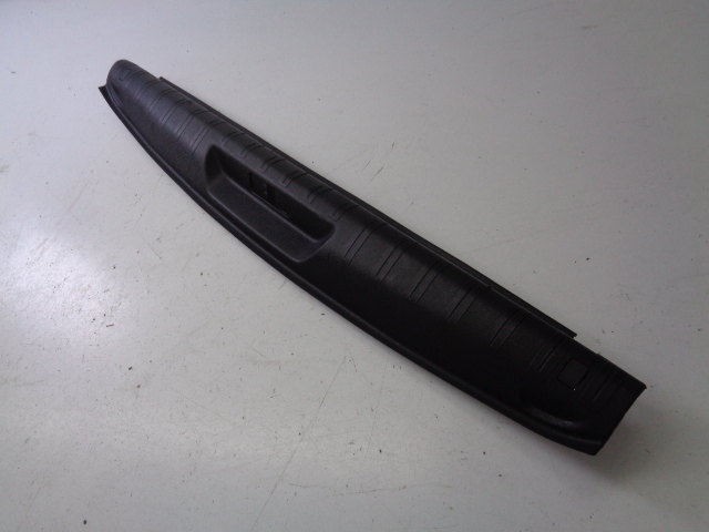 фото №1, Захист поперечина задня peugeot 308 t9 sw przed lift 1.6 hdi 2016 rok