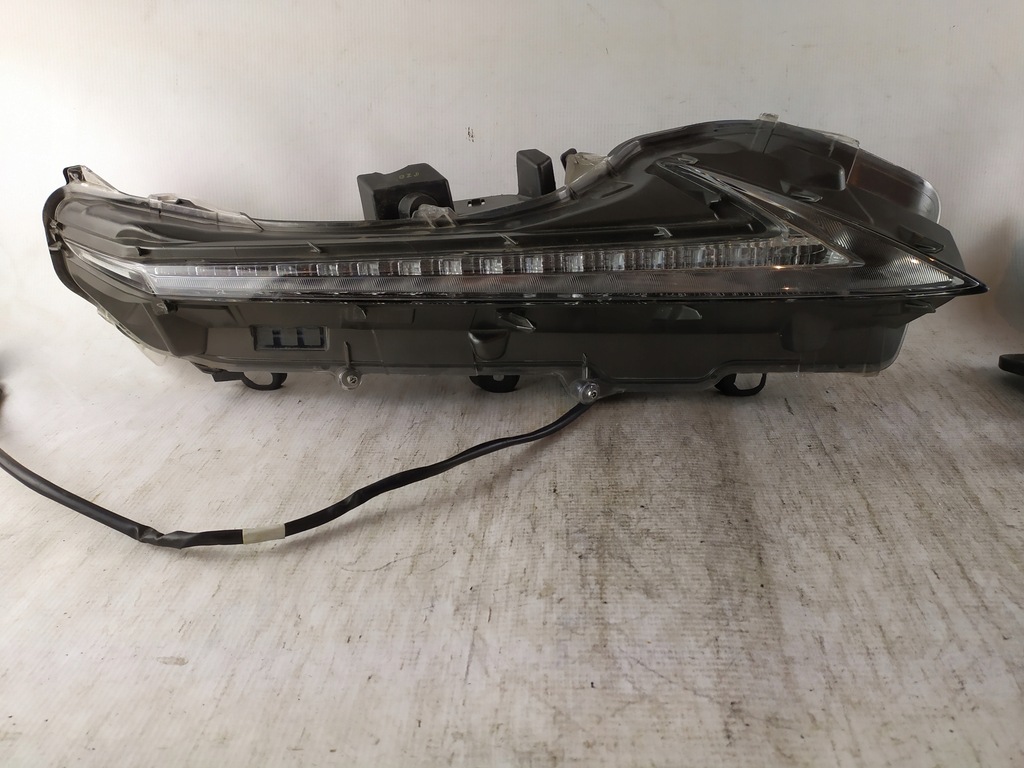 фото №1, Lexus nx 2014- лампа led правый drl противотуманная фара