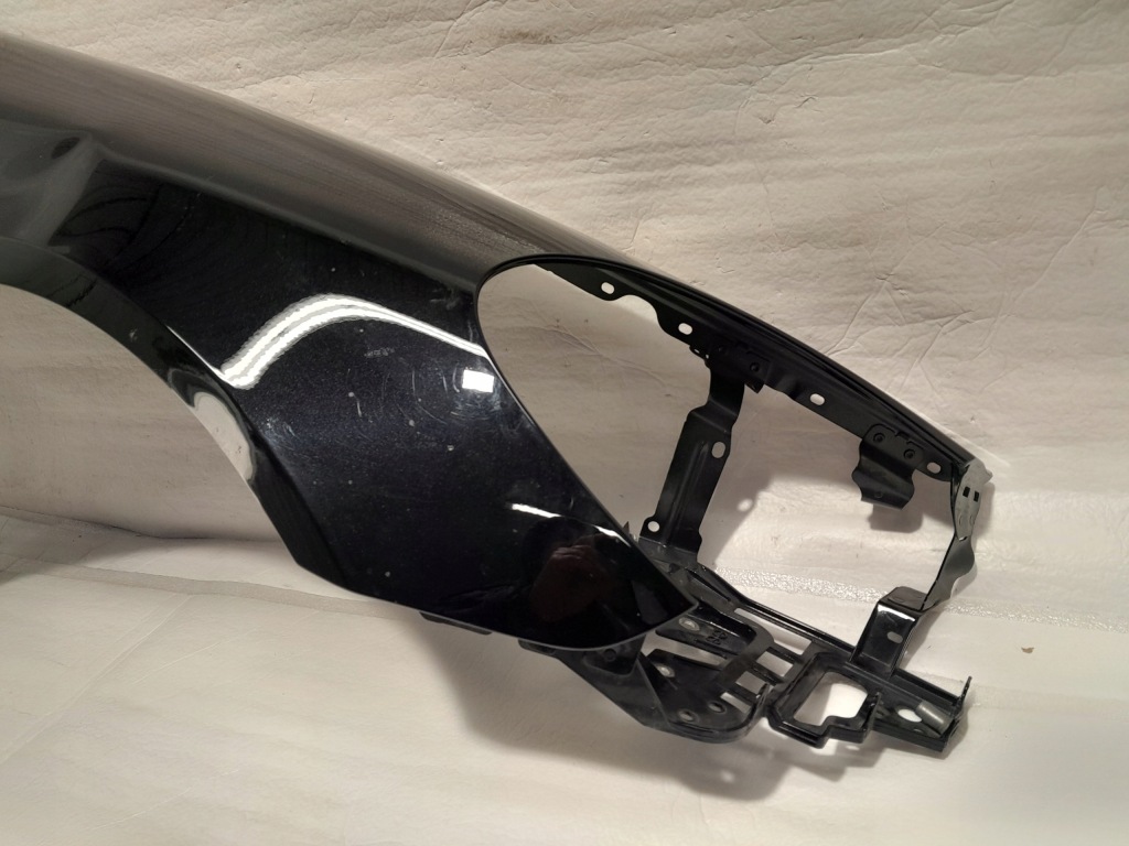 Купить Porsche panamera 971 рестайлинг  крыло  правый  перед